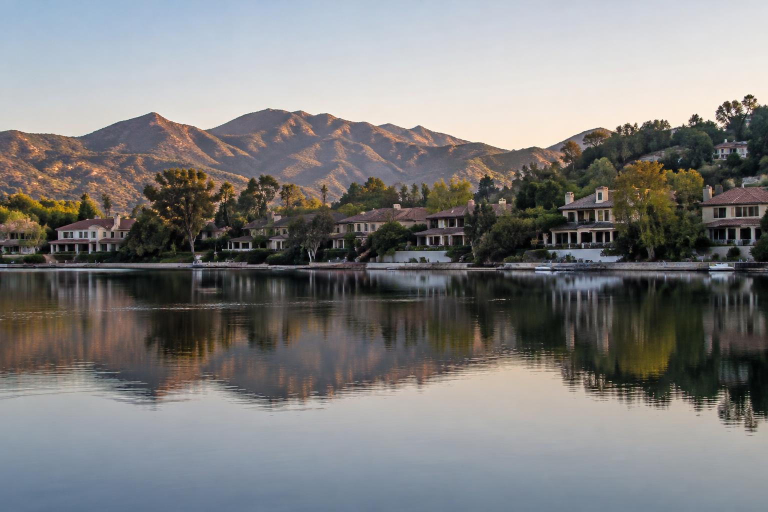 Lake and hills in Westlake Village, California, local SEO services for Westlake Village businesses Lake and hills in Westlake Village, California, local SEO services for Westlake Village businesses